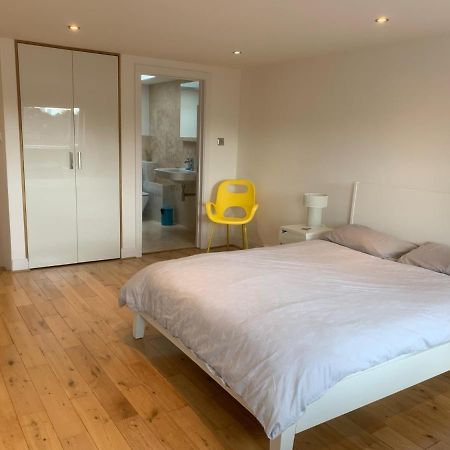Luxury 3-Bedroom Townhouse In Hackney Лондон Экстерьер фото